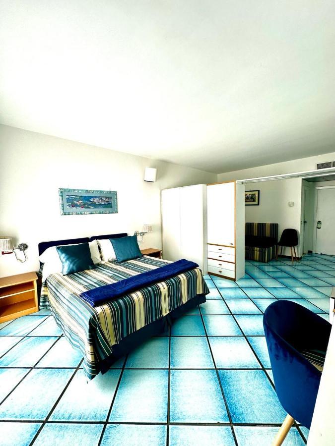 Quadruple Room,1498993294:JPEG